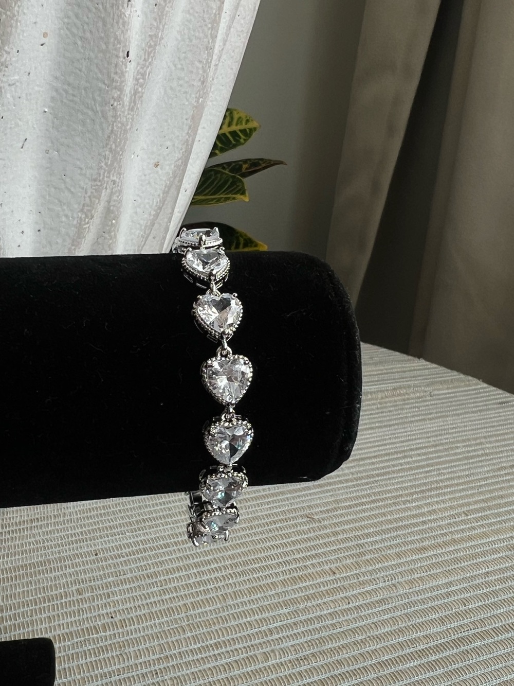 Classic silver Heart-Cut Cubic Zirconia Tennis Bracelet